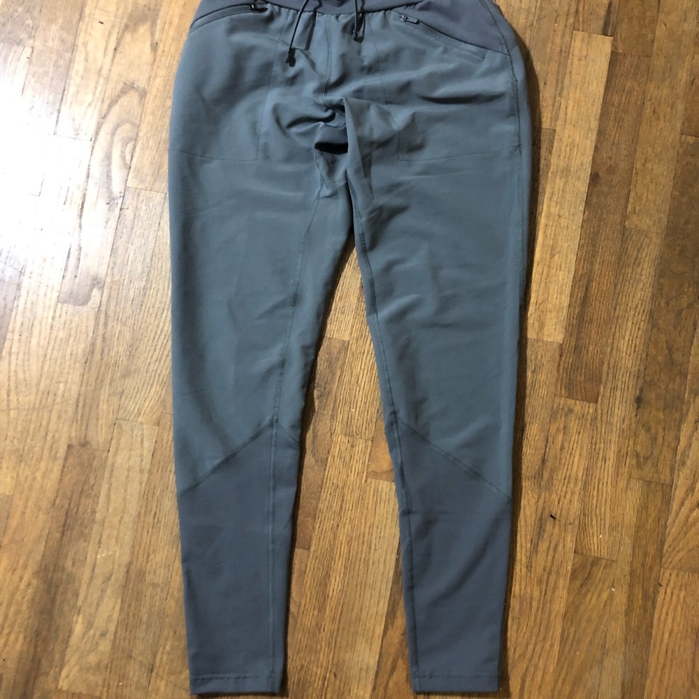 Columbia hiking pants